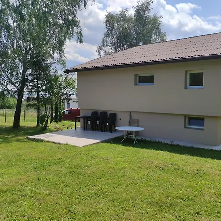 Semesterbostad Na Sirave Kaluža